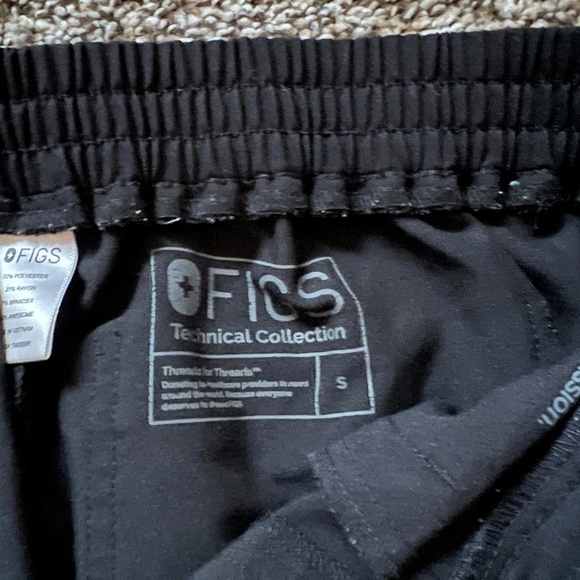 Figs scrub set black size small - Picture 3 of 5